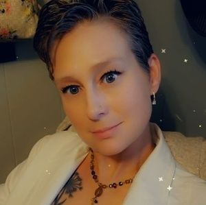 Meet your Posher, Jessi